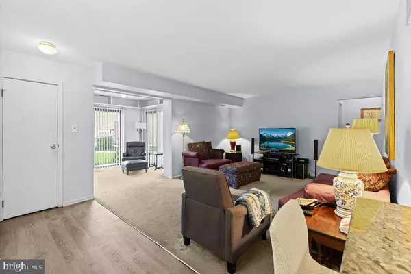 Sewell, NJ 08080,15 IPSWICH PL #BUILDING N