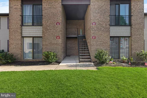 Sewell, NJ 08080,15 IPSWICH PL #BUILDING N