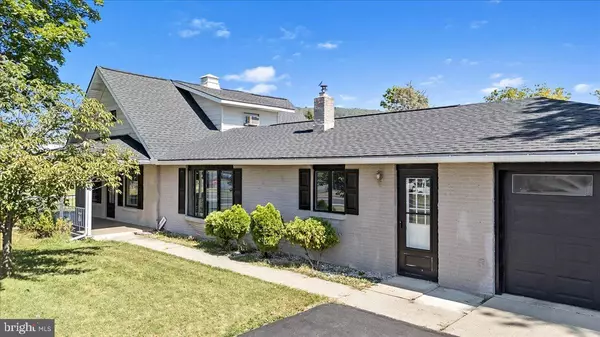 Walnutport, PA 18088,4818 LEHIGH DR