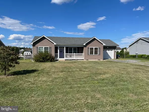 87 DULCIMER DR, Bunker Hill, WV 25413