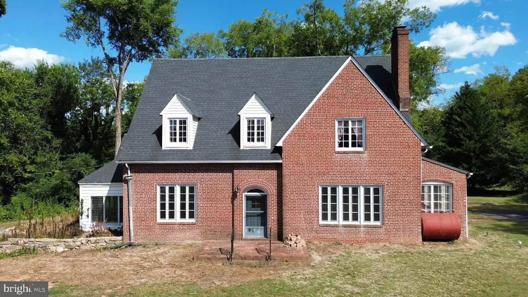 109 ELLISVILLE DR, Louisa, VA 23093