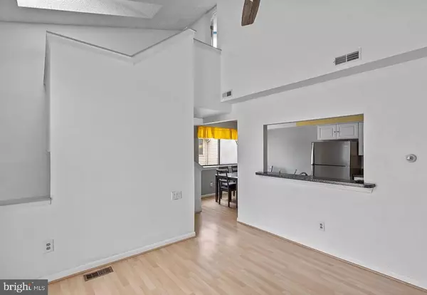 Voorhees, NJ 08043,1212 ROBERTS WAY