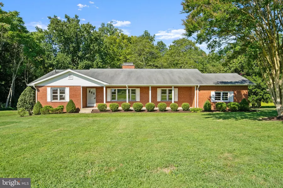 11401 CROOM RD, Upper Marlboro, MD 20772
