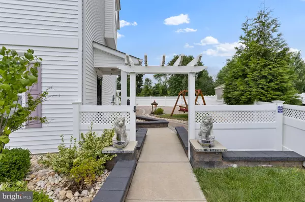 Chesterfield, NJ 08515,6 MOUNTIE LN