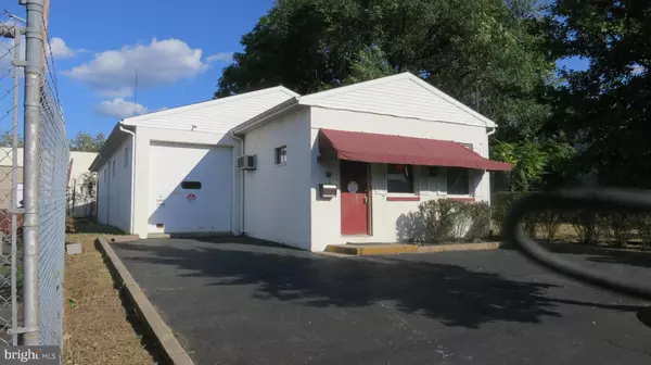 Ewing Twp, NJ 08638,322 ROBBINS AVE