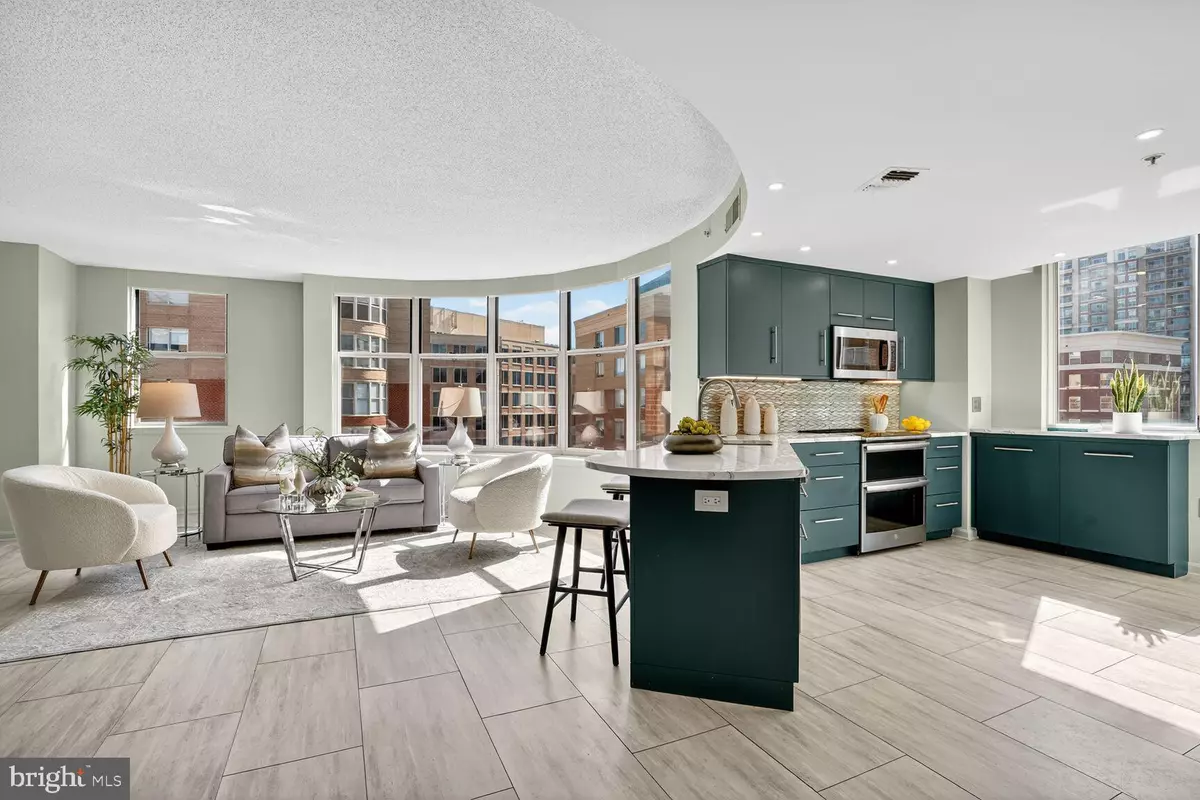 Arlington, VA 22203,3835 9TH ST N #801E