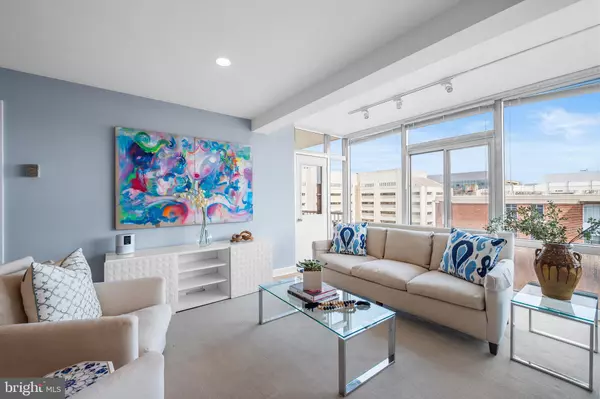 730 24TH ST NW #906/907, Washington, DC 20037