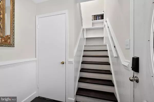 Waldorf, MD 20602,4534-C REEVES PL #45-M