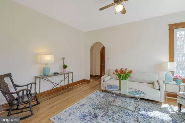 Arlington, VA 22207,2114 N OAKLAND ST