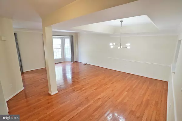 Springfield, VA 22152,8024 READINGTON CT