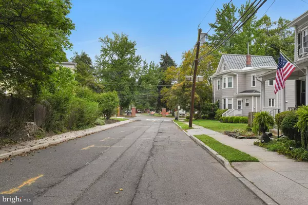Lawrence Township, NJ 08648,2 TITUS AVE