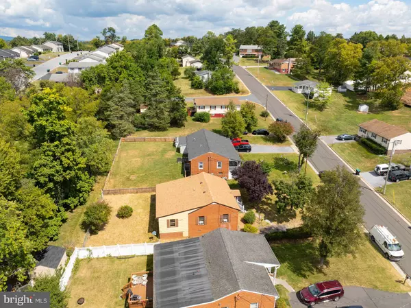 Strasburg, VA 22657,373 WALTON ST