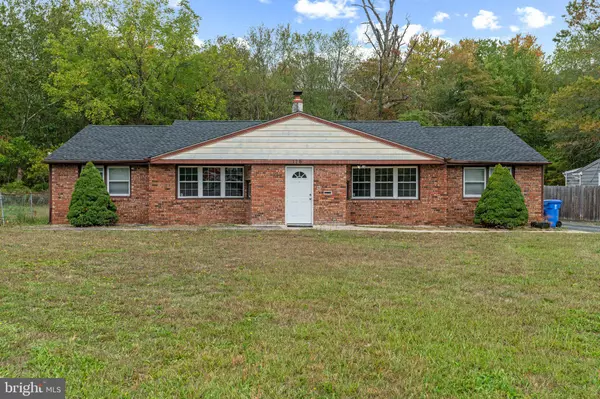 176 LEMMON AVE, Pemberton, NJ 08068