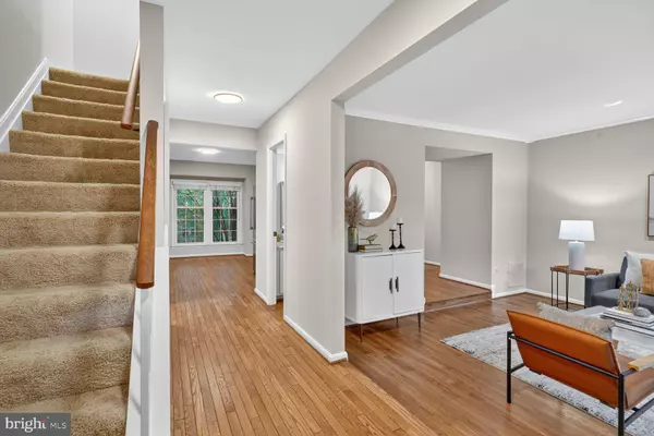 Annandale, VA 22003,7804 BYRDS NEST PASS