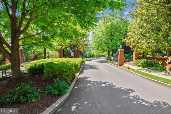 Washington, DC 20007,3927 GEORGETOWN CT NW