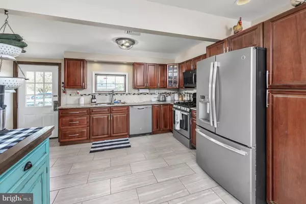 Carneys Point, NJ 08069,111 N GOLFWOOD AVE