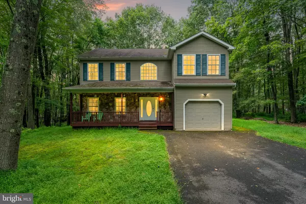 117 RIDGE RD, Pocono Lake, PA 18347