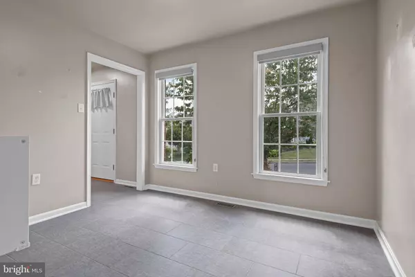 Enola, PA 17025,41 WILLOW DR