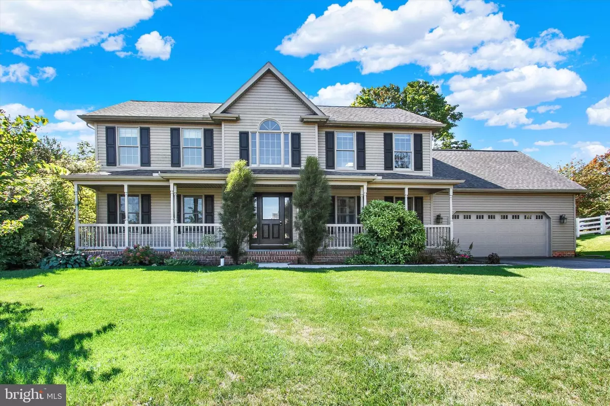 Shrewsbury, PA 17361,2 HOLIDAY DR