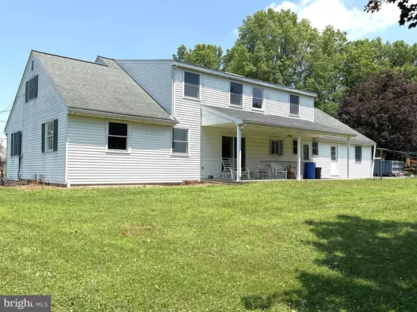 Akron, PA 17501,155 3RD ST