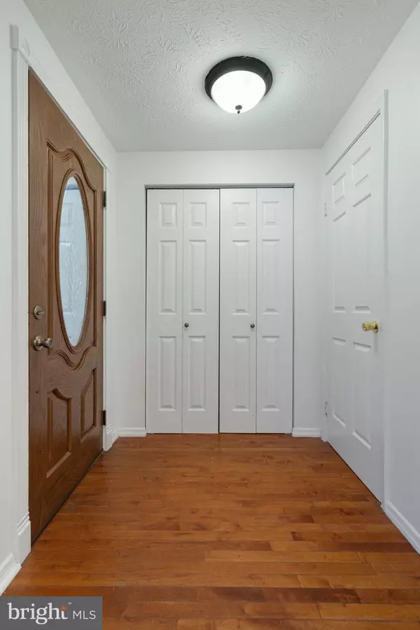 Springfield, VA 22153,8914 GUTMAN CT