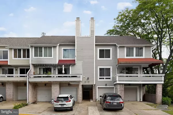 9805 LAKE SHORE DR, Gaithersburg, MD 20886