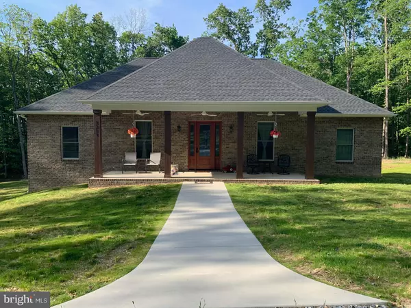 Luray, VA 22835,3213 OLD TANBARK ROAD