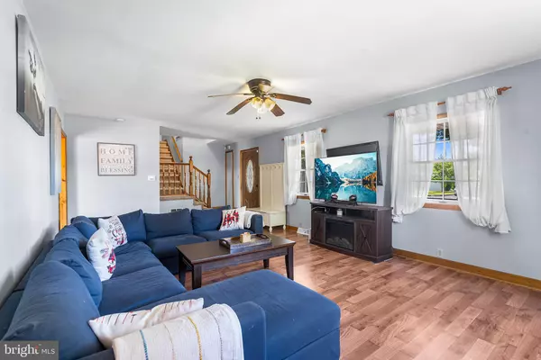 Pennsville, NJ 08070,362 S HOOK RD