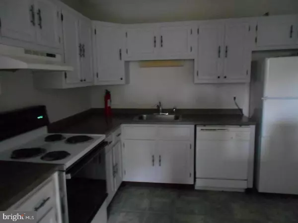 Tuckerton, NJ 08087,225 LEXINGTON DR
