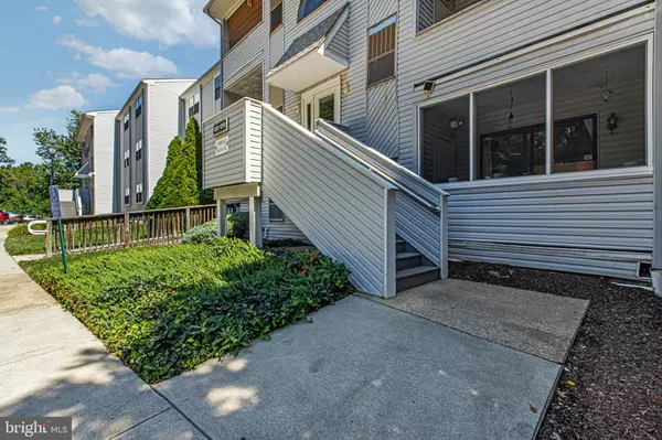 Wilmington, DE 19809,1201 GOVERNOR HOUSE CIR #131