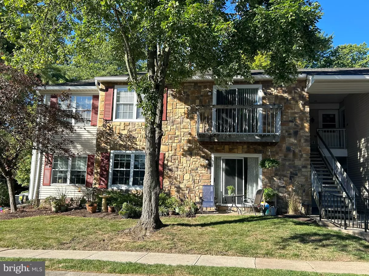 Lawrence Township, NJ 08648,35 CORAL TREE CT