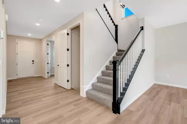 Bealeton, VA 22712,5017 GRAY FOX DR