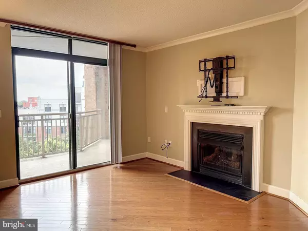 Arlington, VA 22201,1201 N GARFIELD ST #703