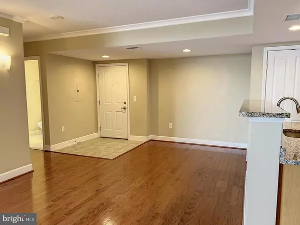 Arlington, VA 22201,1201 N GARFIELD ST #703