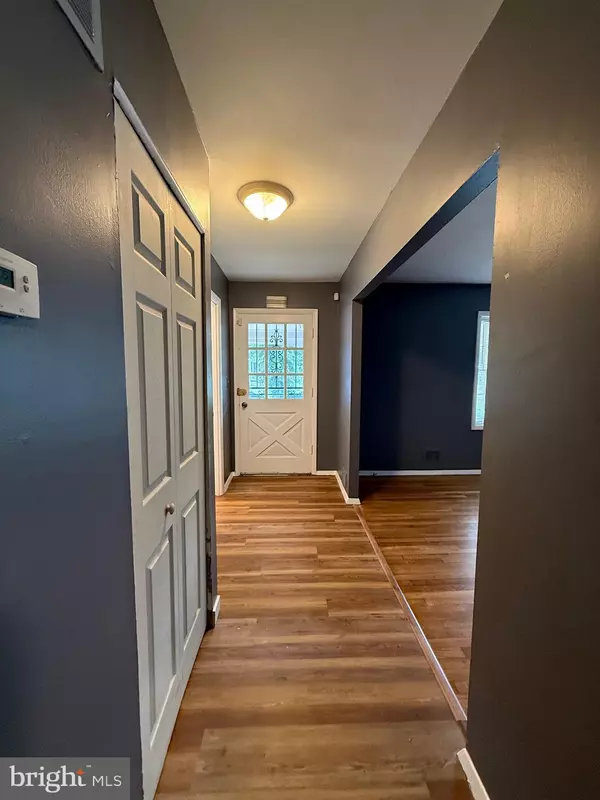 Lanham, MD 20706,6811 NASHVILLE RD