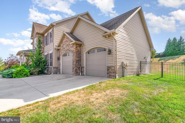 Mechanicsburg, PA 17050,110 BALFOUR DR