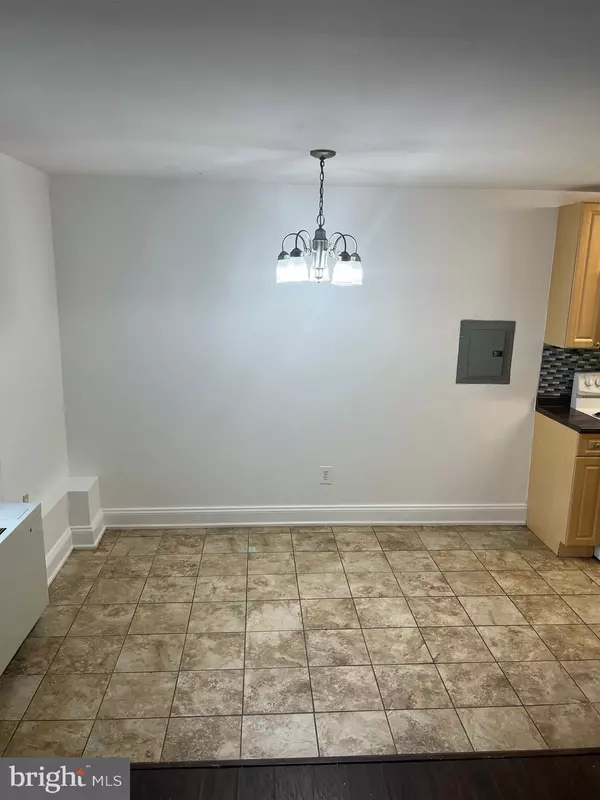 Hyattsville, MD 20782,5601 PARKER HOUSE TER #106