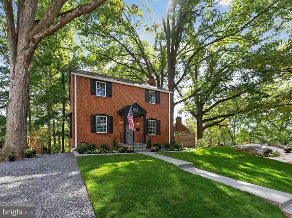 Silver Spring, MD 20901,302 PENWOOD RD