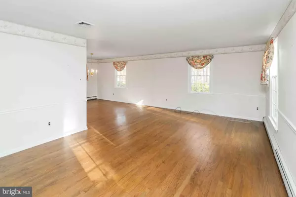 Buckingham, PA 18912,3196 MILL RD