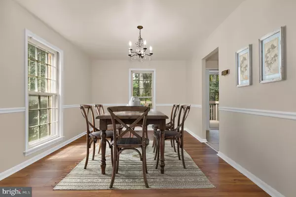 Gaithersburg, MD 20886,10119 MAPLE LEAF DR