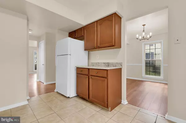 Gaithersburg, MD 20886,10119 MAPLE LEAF DR