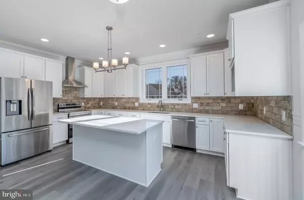 Hanover, MD 21076,1941 POMETACOM DRIVE - DORCHESTER MODEL