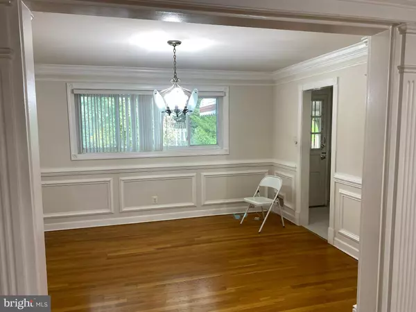 Falls Church, VA 22044,3165 WHITE ST