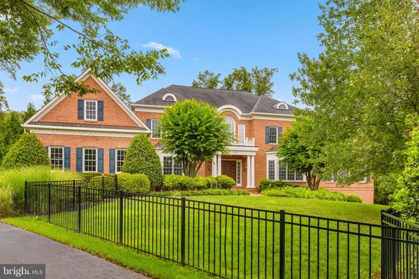 Mclean, VA 22102,1200 HUNTERS GROVE CT
