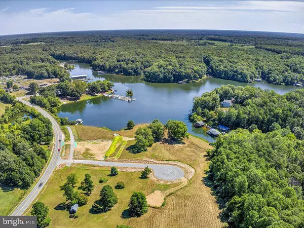 Spotsylvania, VA 22551,4706 EAGLE POINT CT