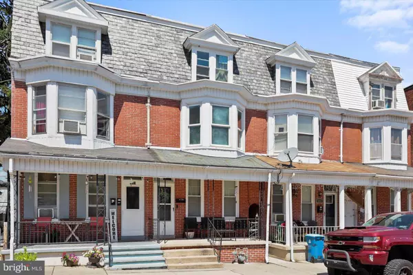 York, PA 17404,1221 W POPLAR ST