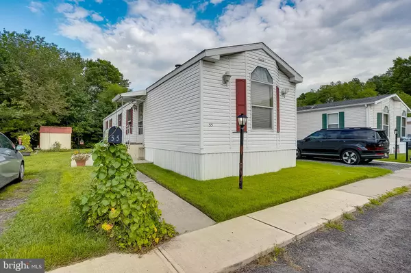 Southampton, NJ 08088,55 JAMES AVE