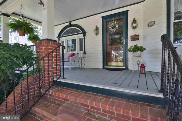 Pitman, NJ 08071,141 CRAFTON AVE