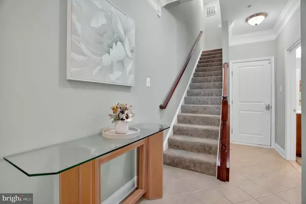 Ellicott City, MD 21043,6022 MAPLE HILL RD