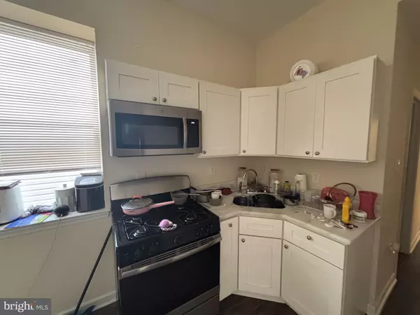 Philadelphia, PA 19140,3851 N BROAD ST